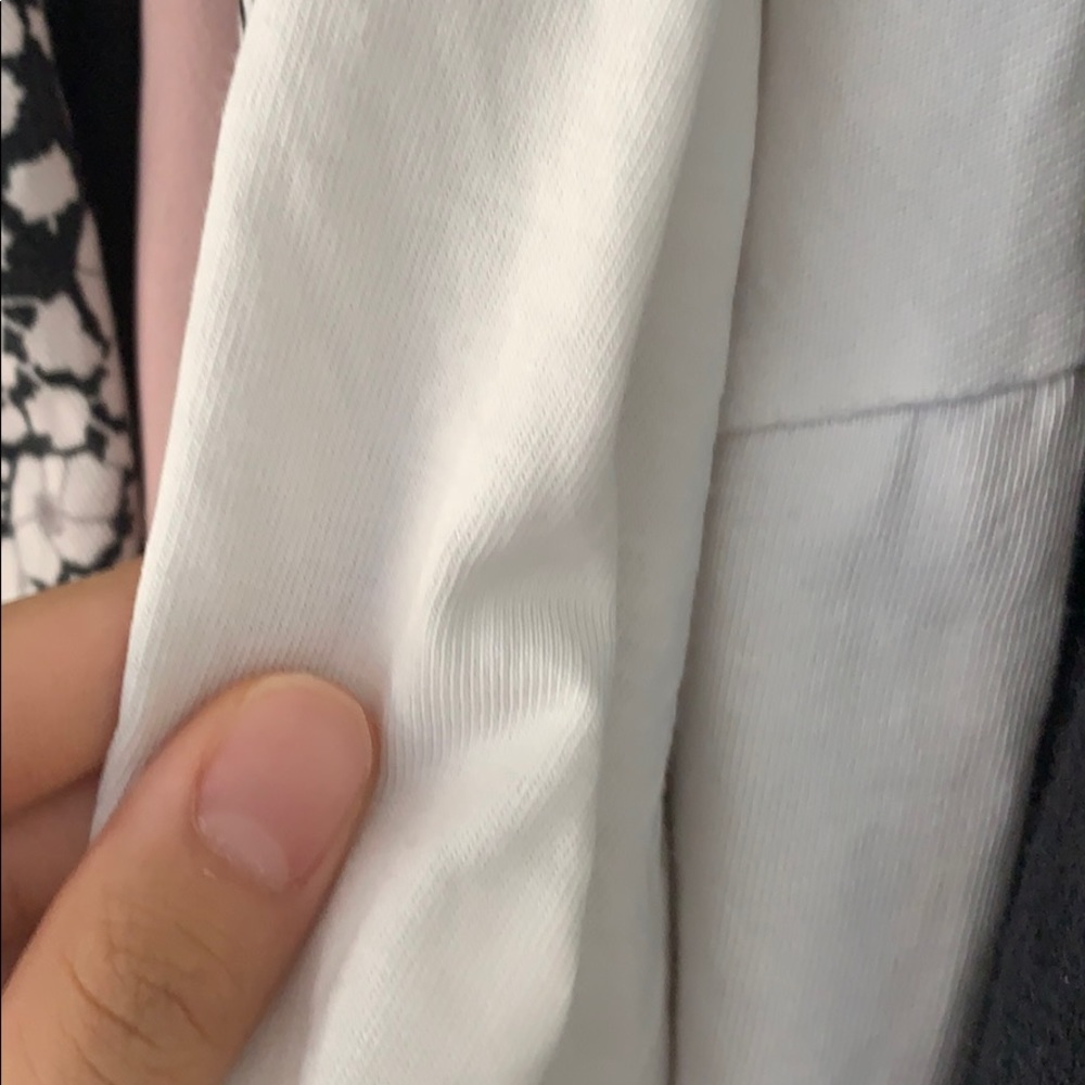 Meet your Posher, Clothingby